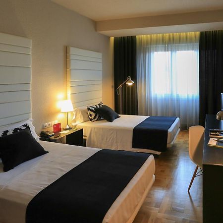 Habitus Hotel Leyre Pamplona Exterior foto