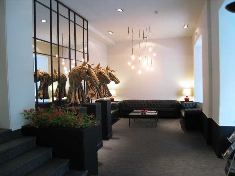 Habitus Hotel Leyre Pamplona Exterior foto